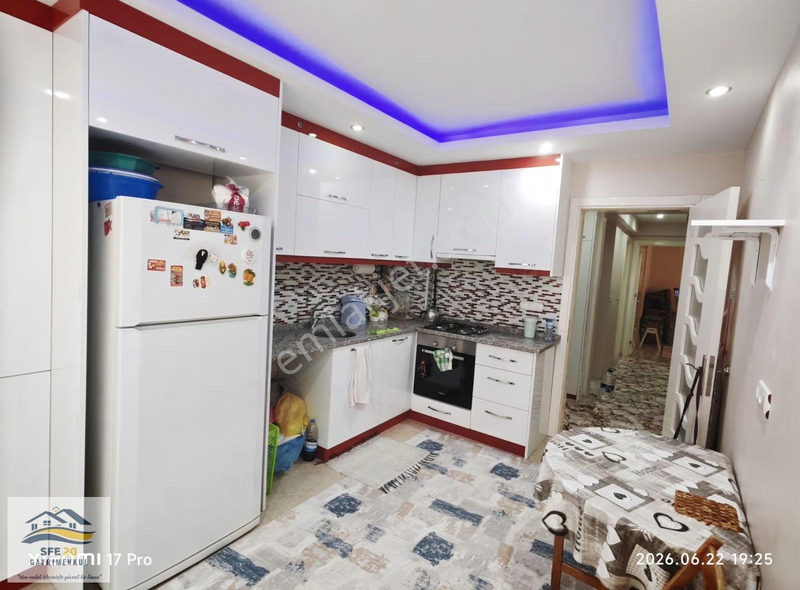 Zümrüt Mahallesinde Kiralık 2+1 Asansörlü Eşyalı Daire - Görsel 4