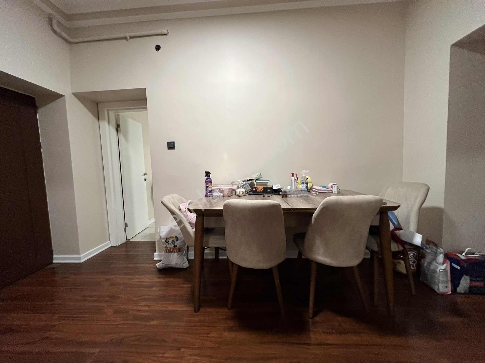 Cumhuriyet Gayrimenkulden 2+1 Full Eşyalı Daire Kale Manzaralı - Görsel 5