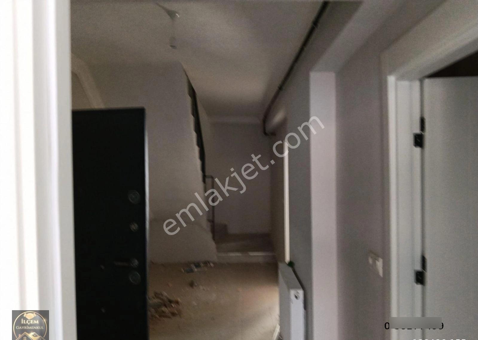 Karamürsel Sarıkumda Satılık 160 M2 Dübleks Daire - Görsel 7