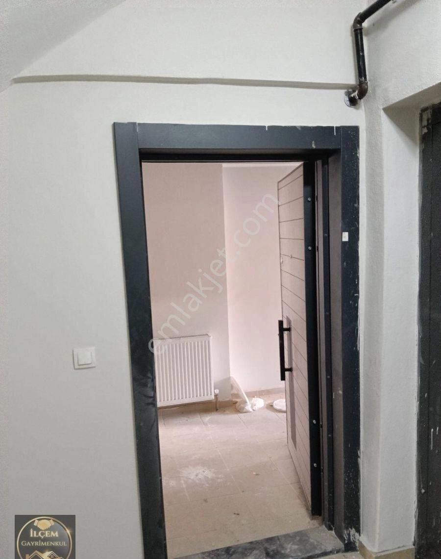 Karamürsel Sarıkumda Satılık 160 M2 Dübleks Daire - Görsel 4