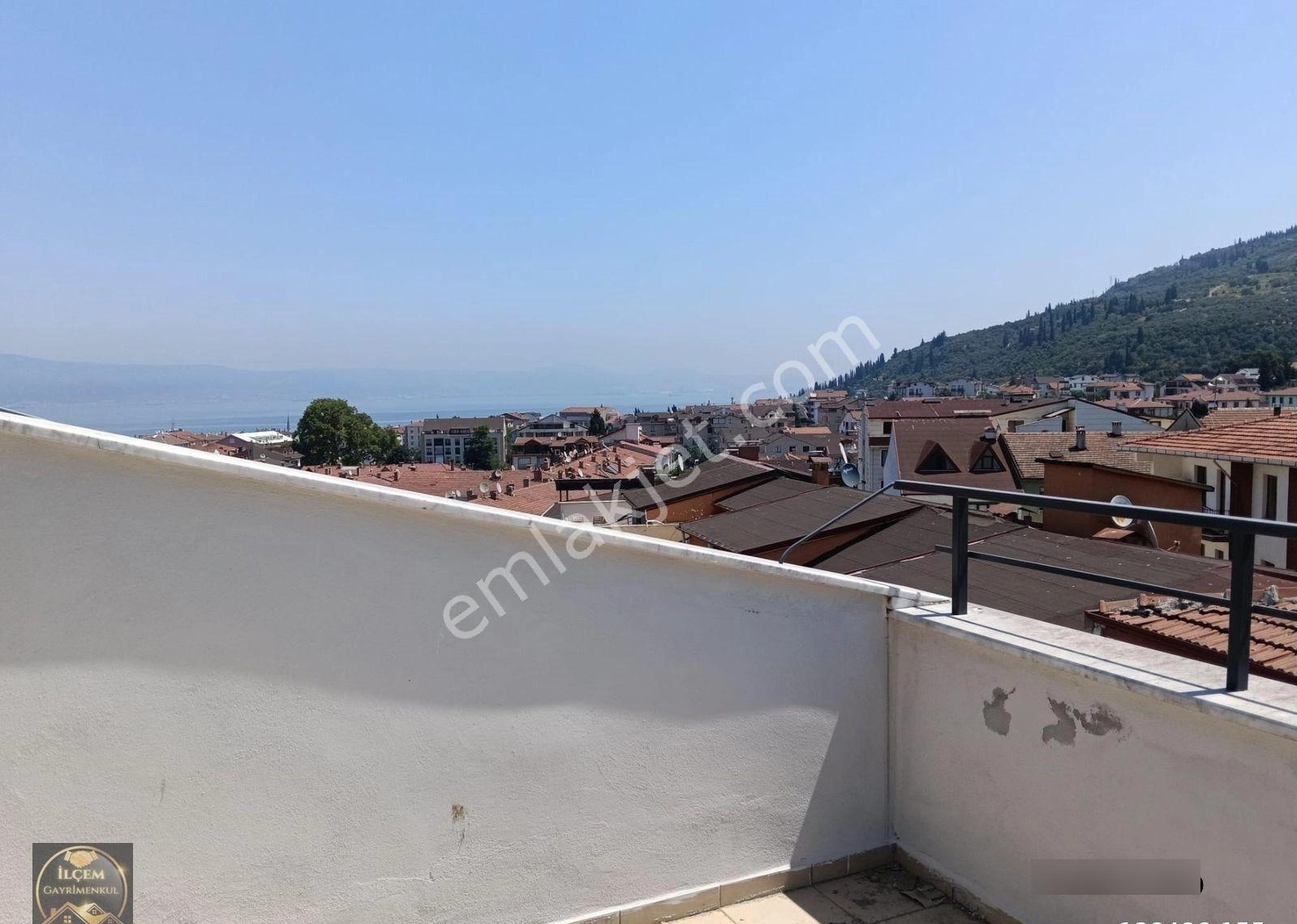 Karamürsel Sarıkumda Satılık 160 M2 Dübleks Daire - Görsel 19