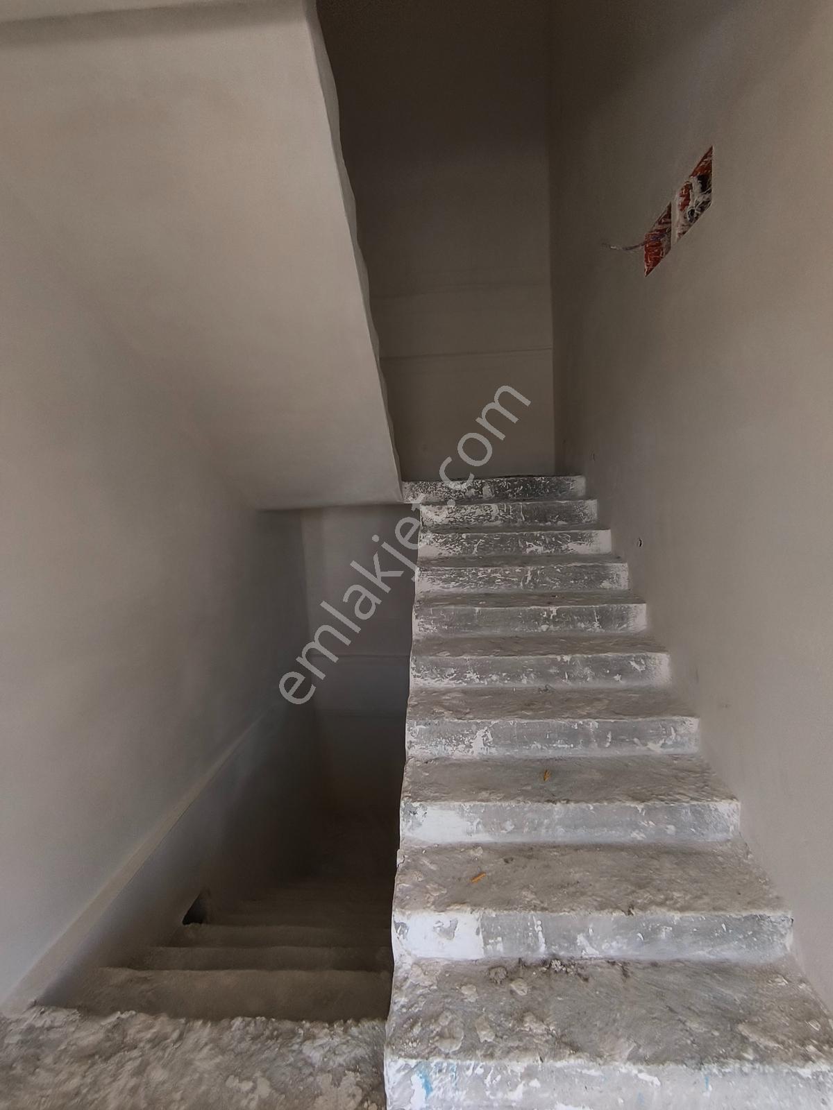 Kariyer'den Mobiliyum Karşısı Satılık 375 M² 5+1 Bahçeli Villa - Görsel 17