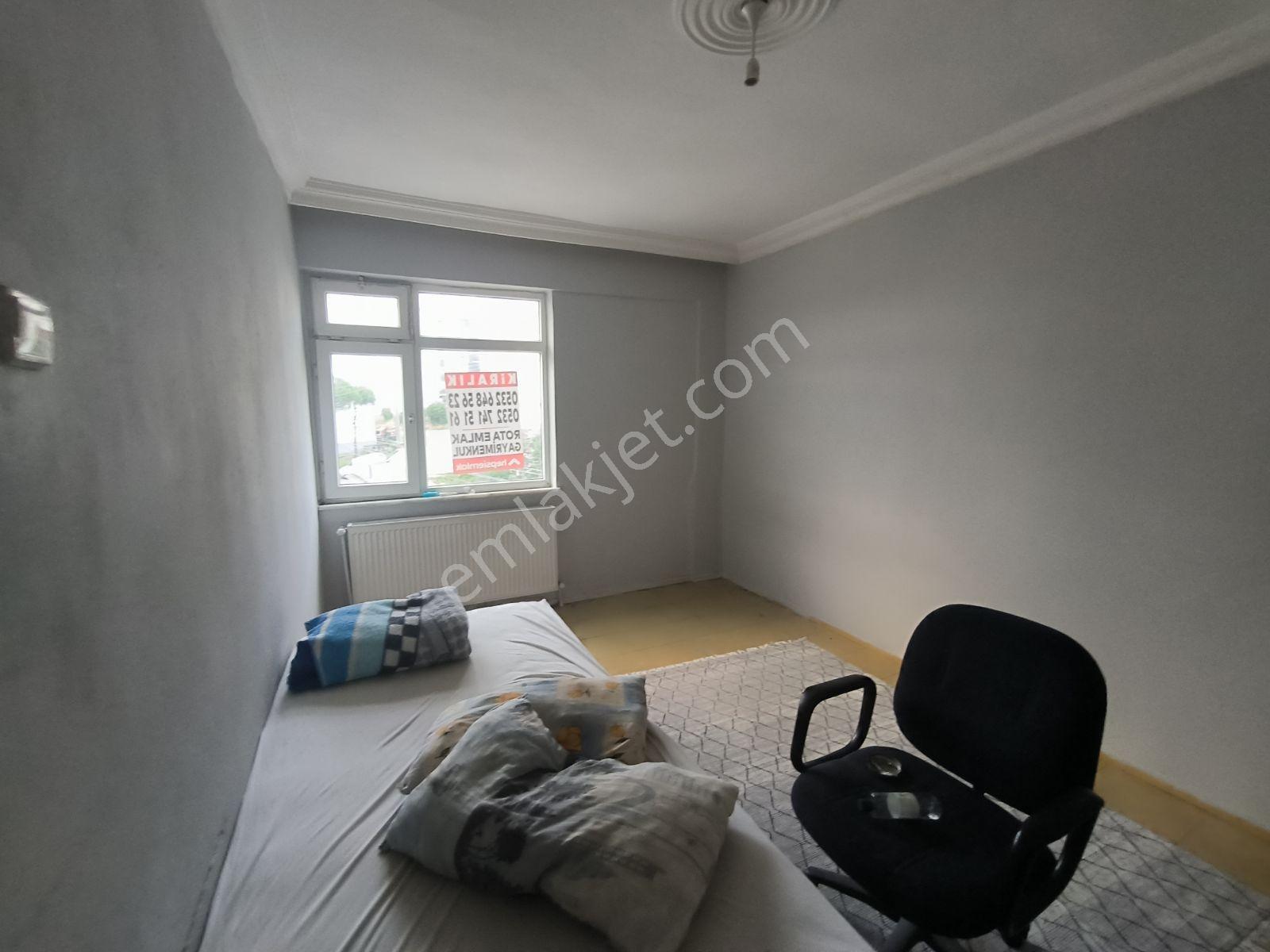 Rota Emlak 'tan Kiralık Uygun Kısmen Eşyalı Kiralık Daire - Görsel 3