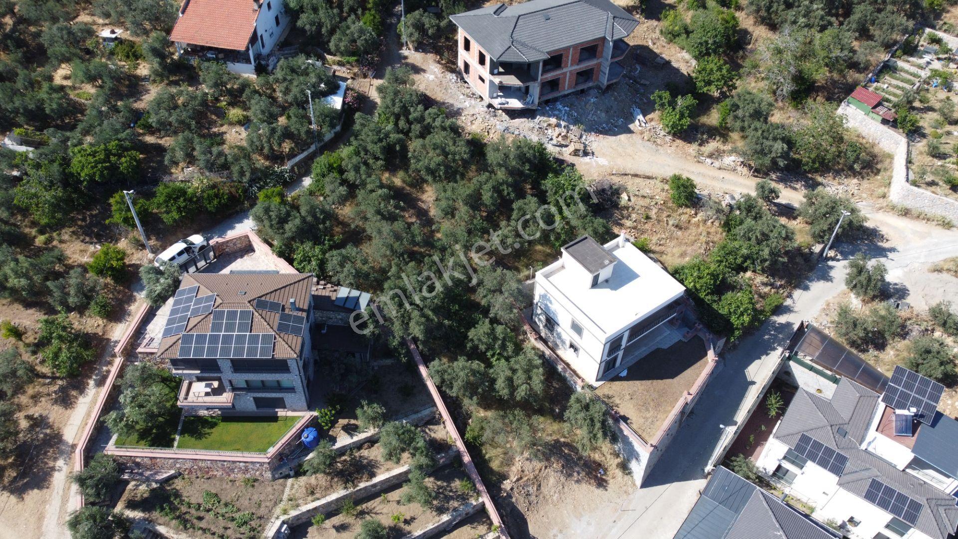 Edremit Pınarbaşı'nda Full Körfez Manzaralı %40 İmarlı 642 M² Villalık Fırsat Arsa - Görsel 3
