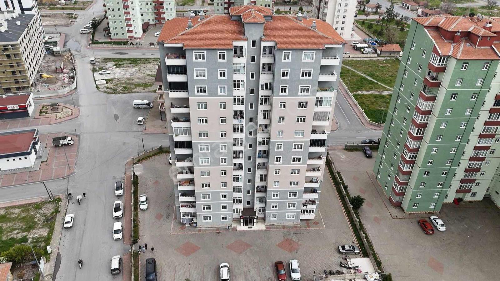 Yunus Emre Mah. 3+1 Kiralık 130 M2