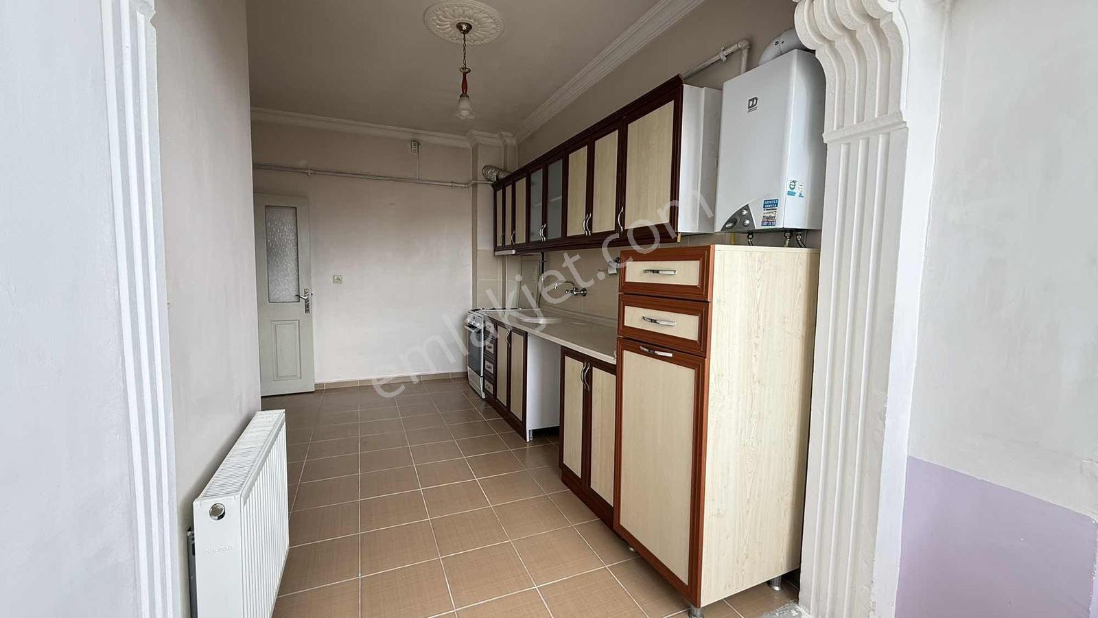 Yunus Emre Mah. 3+1 Kiralık 130 M2 - Görsel 7