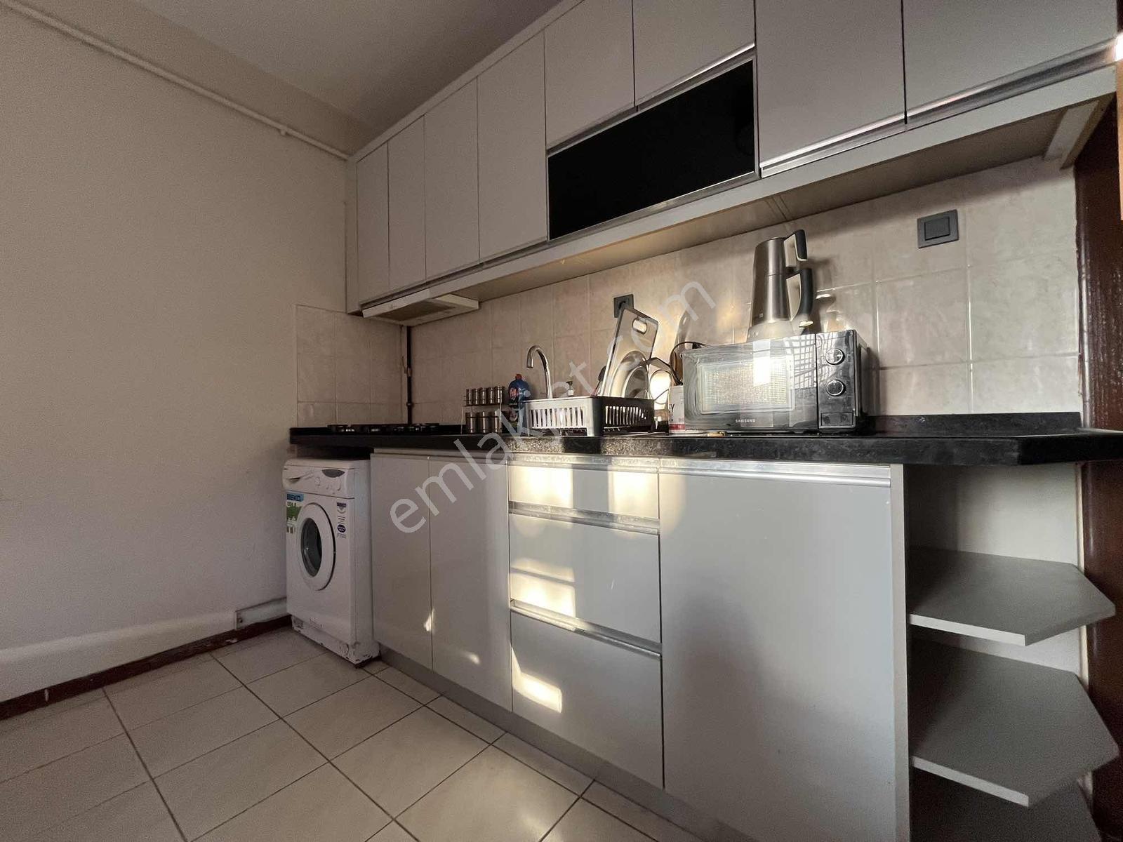 Cumhuriyet Gayrimenkulden 1+1 Full Eşyalı Daire - Görsel 26