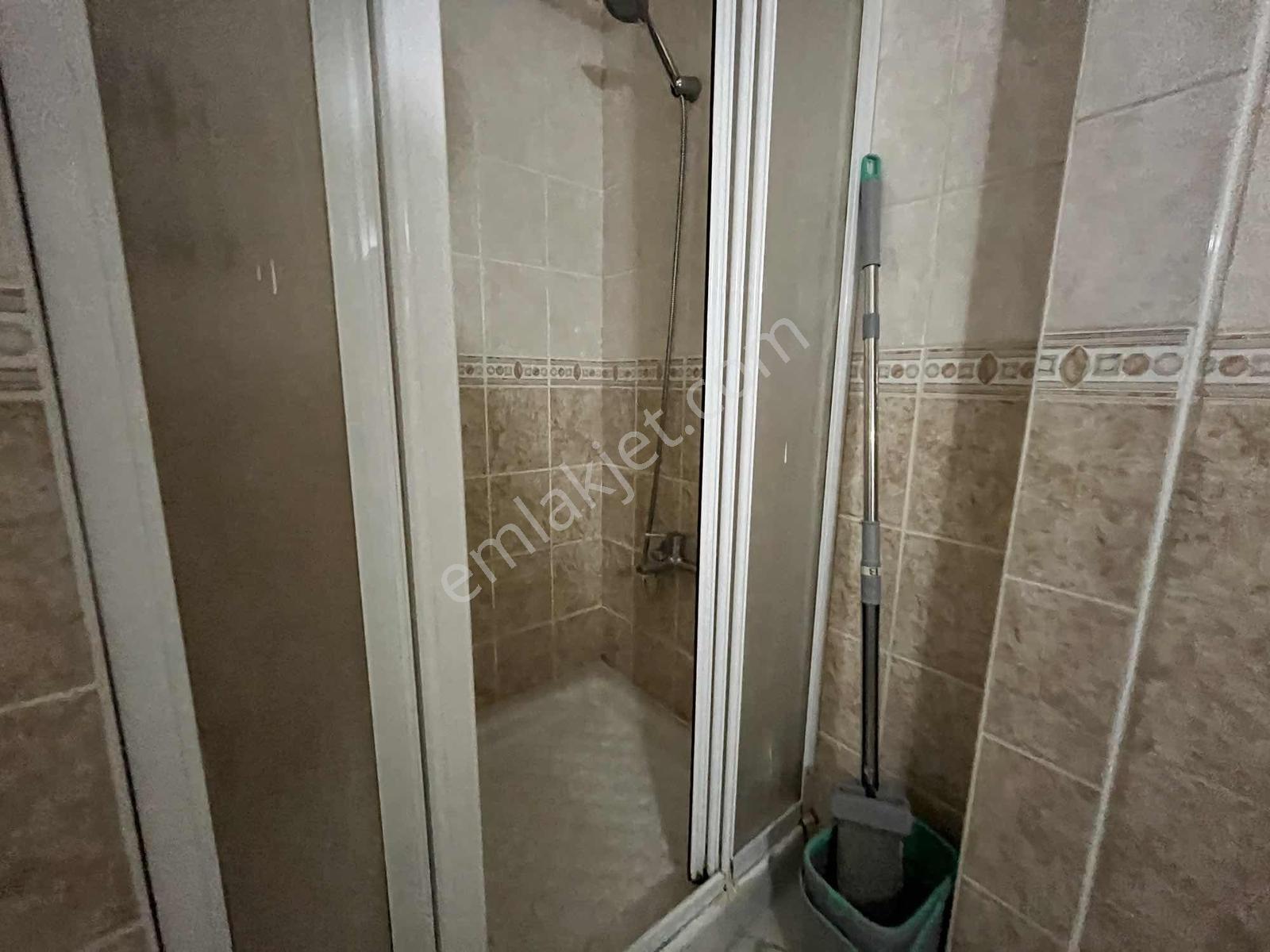 Cumhuriyet Gayrimenkulden 1+1 Full Eşyalı Daire - Görsel 13