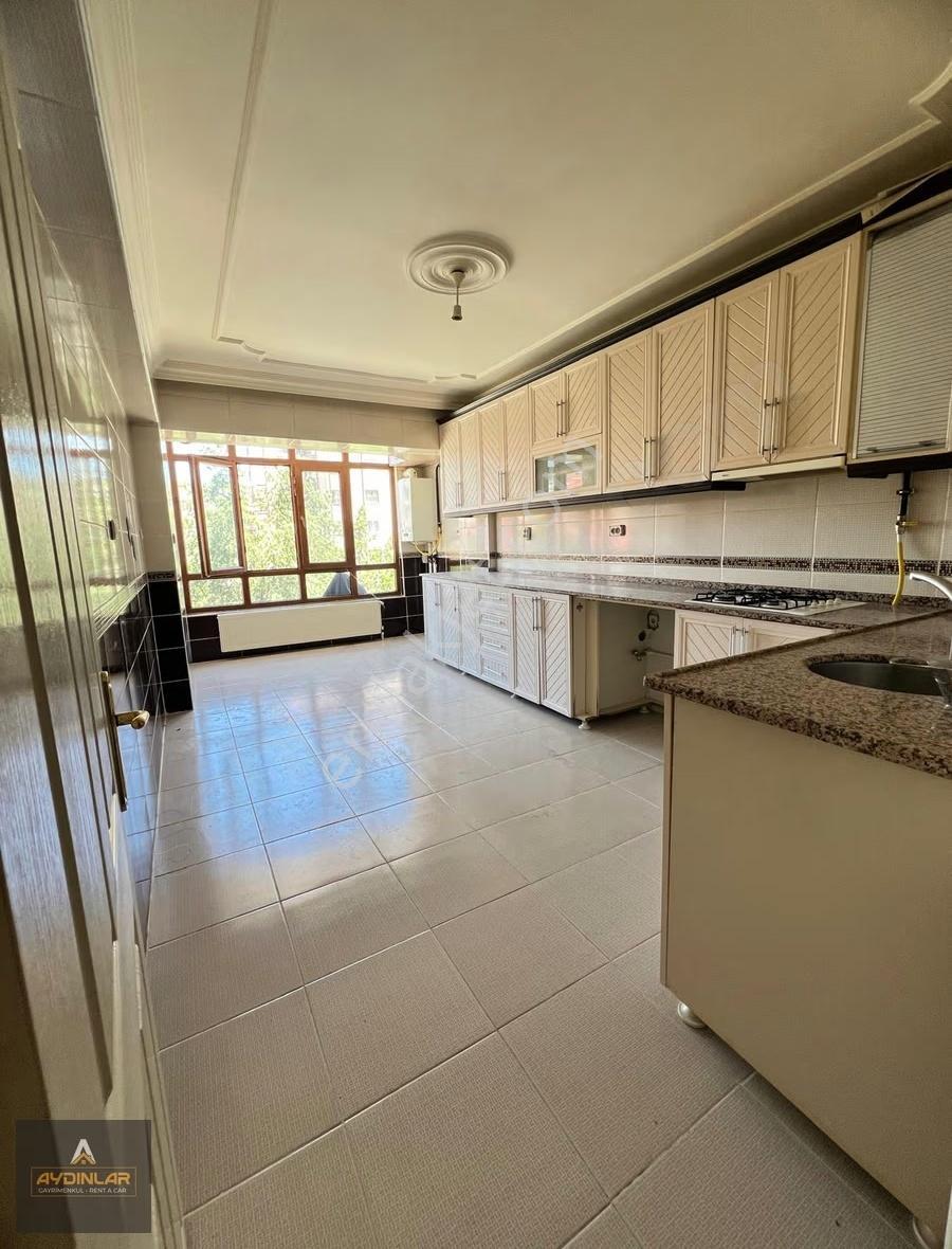 Kiralık 3+1 Daire- Ara Kat- Şehir Merkezinde- - Görsel 11