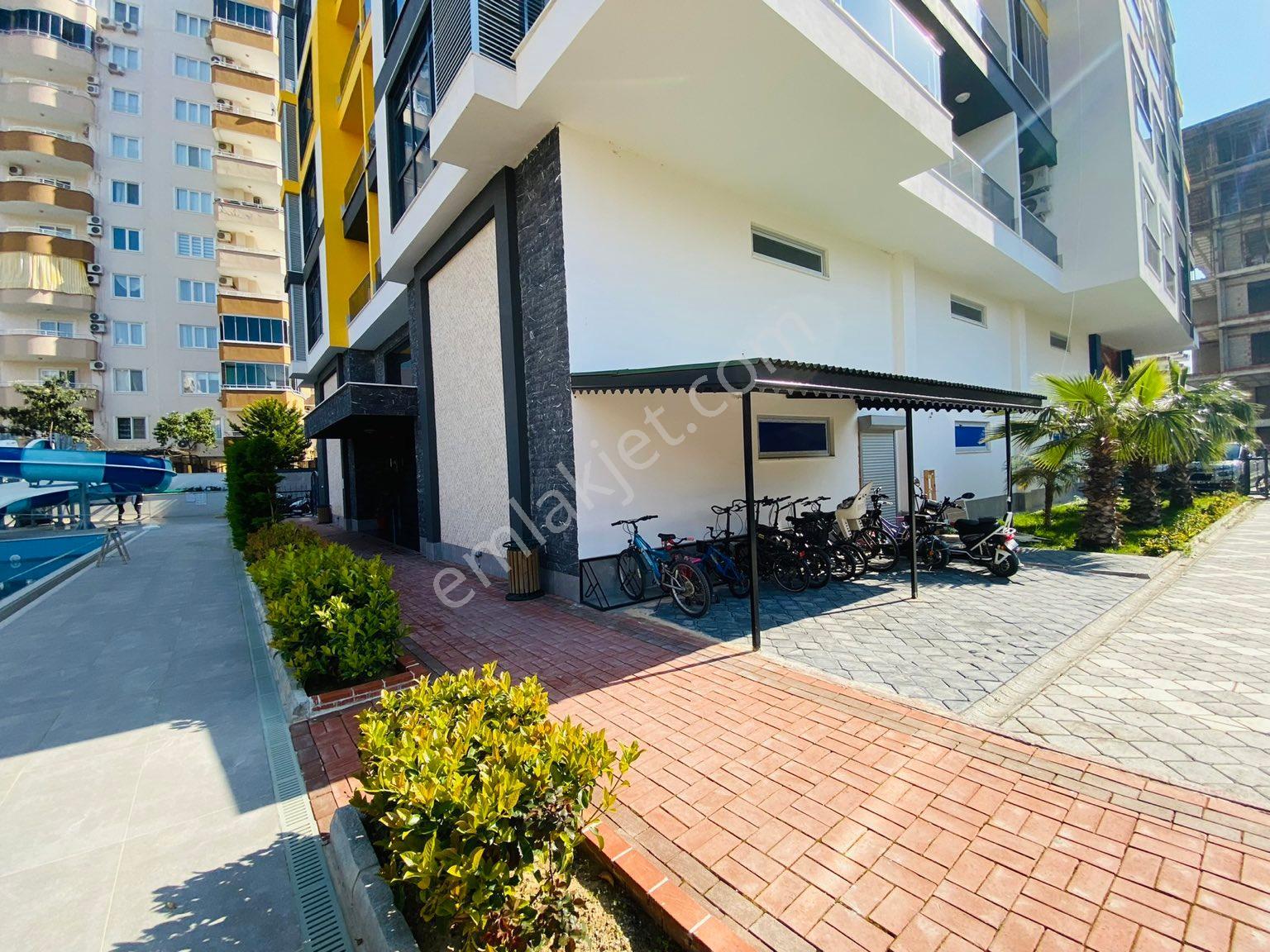 Mahmutlarda Lüks Site İçerisinde Satılık 2+1 Ayrı Mutfak Daire - Görsel 19