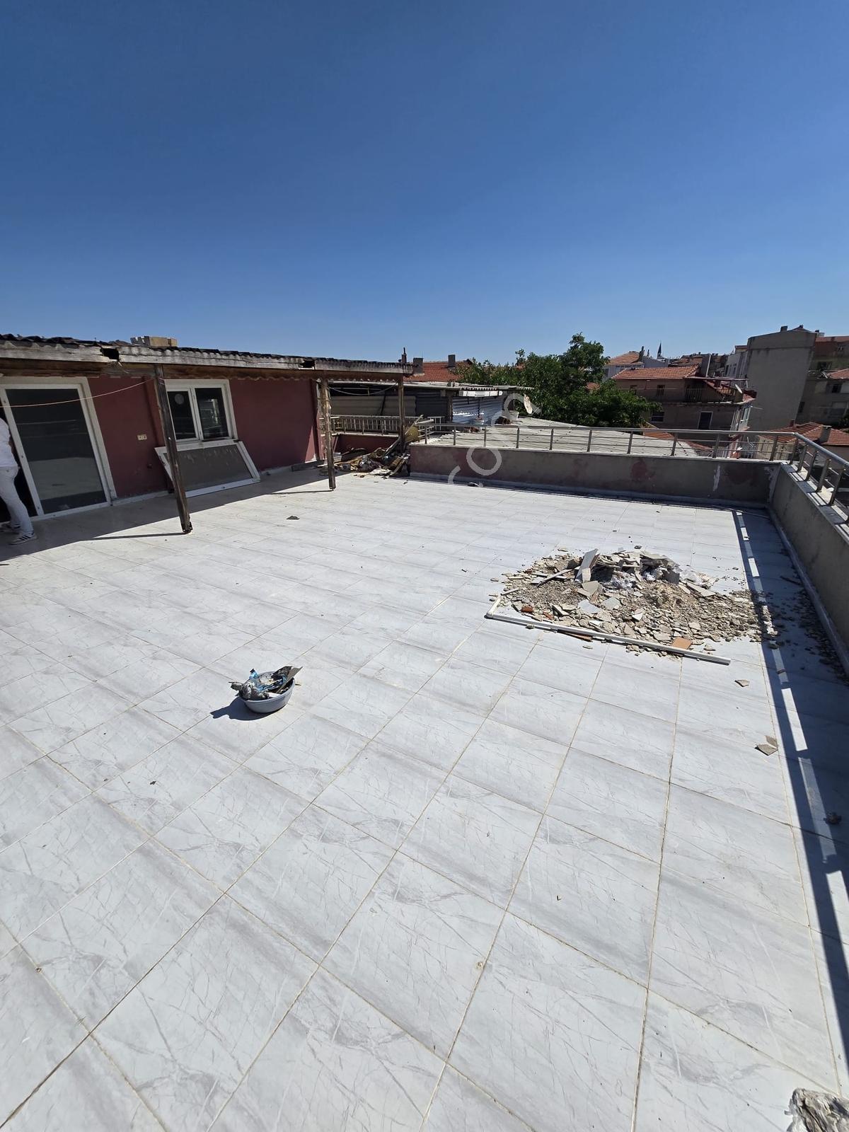 Çarşı Merkeze Yakın Satılık Teraslı Daire Vira Gayrimenkul - Görsel 9
