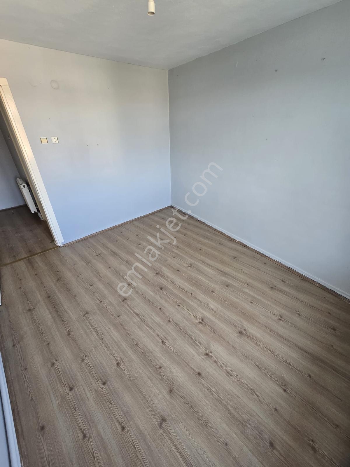 Çarşı Merkeze Yakın Satılık Teraslı Daire Vira Gayrimenkul - Görsel 14