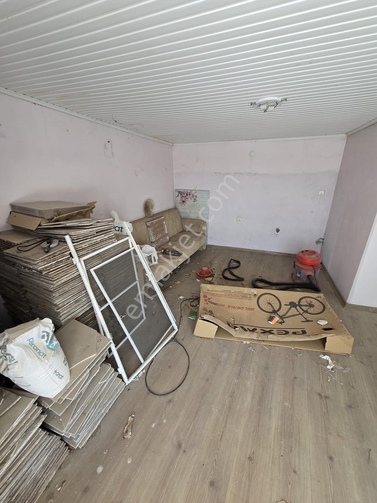 Çarşı Merkeze Yakın Satılık Teraslı Daire Vira Gayrimenkul - Görsel 17