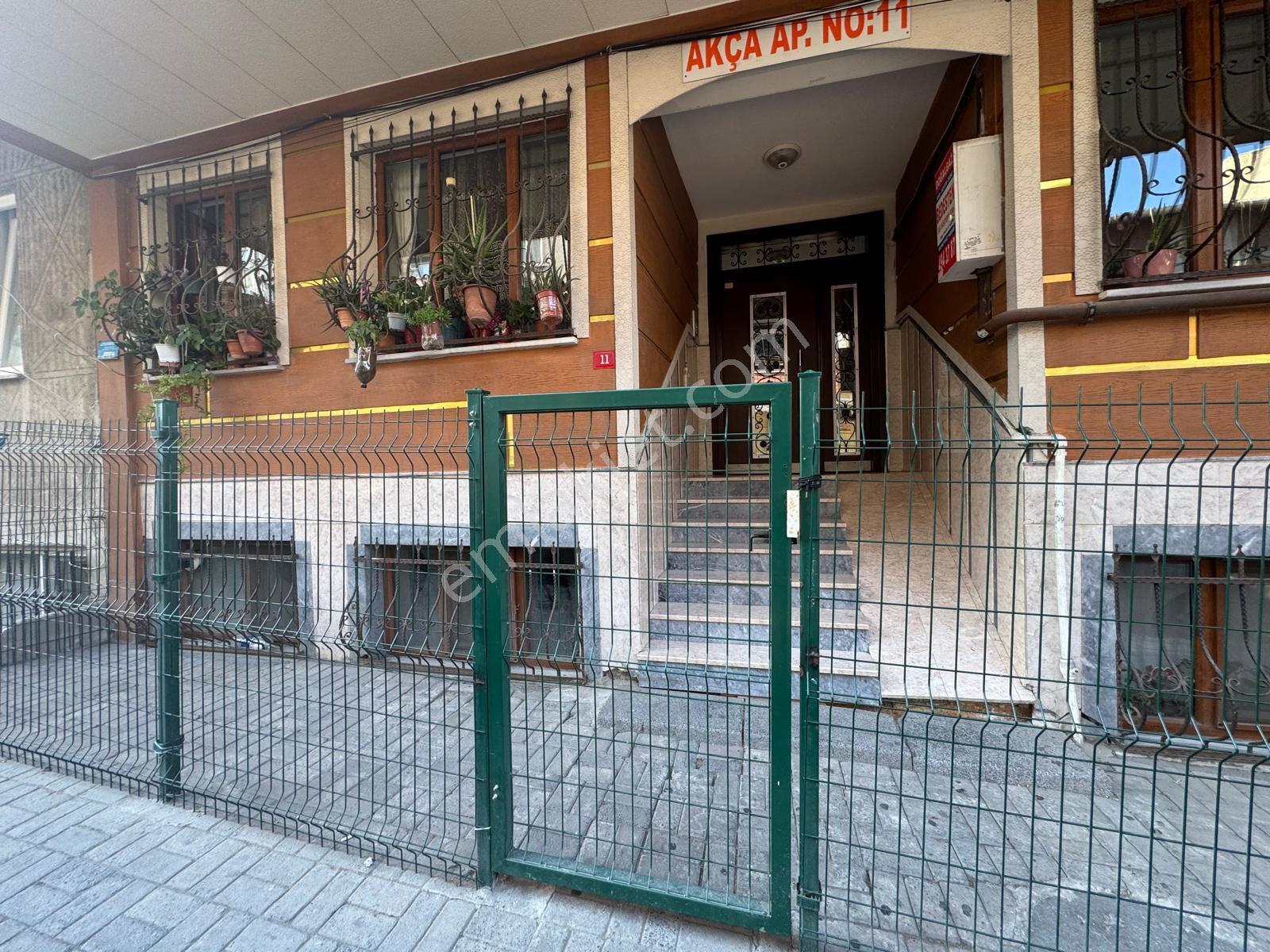 Mehmet Akif Mahallesi Mall Of İstanbul Ve Metro Yürüme Mesafesinde Satılık İskanlı 1 + 1 Bahçe Katı - Görsel 25