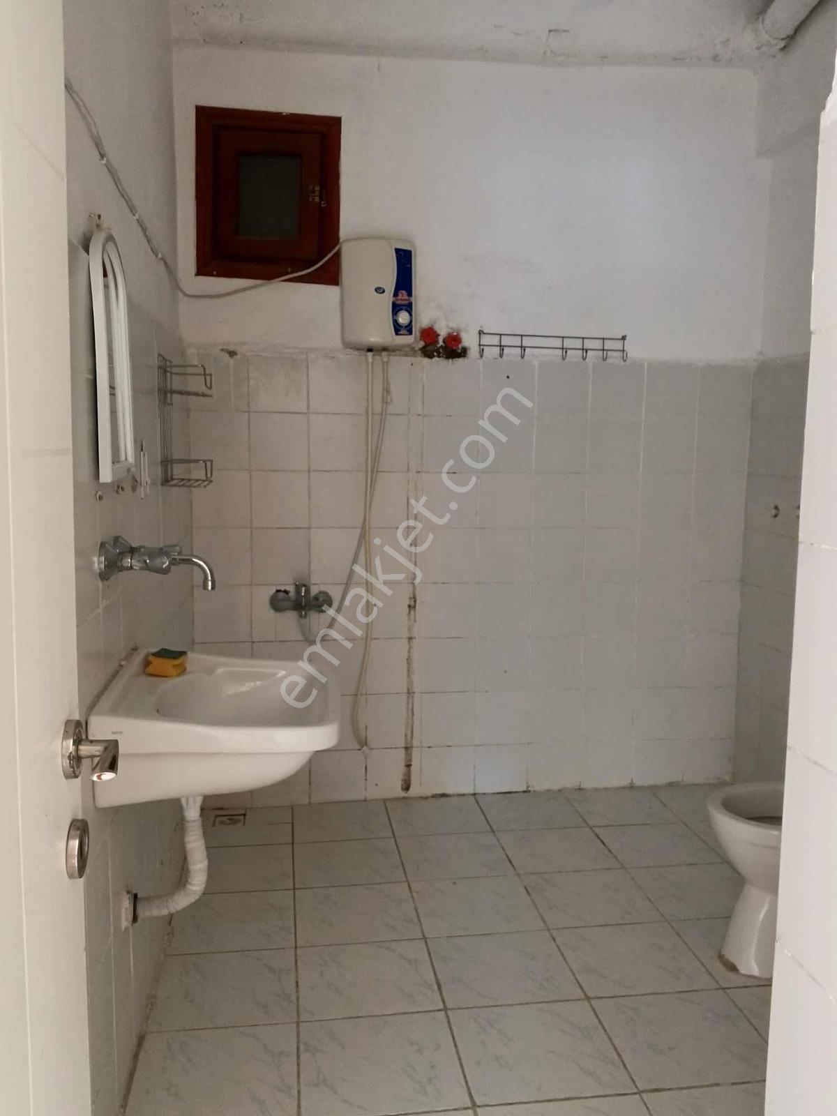 Alanya Saray Mah Kiralık Eşyasız 2+1 - Görsel 12