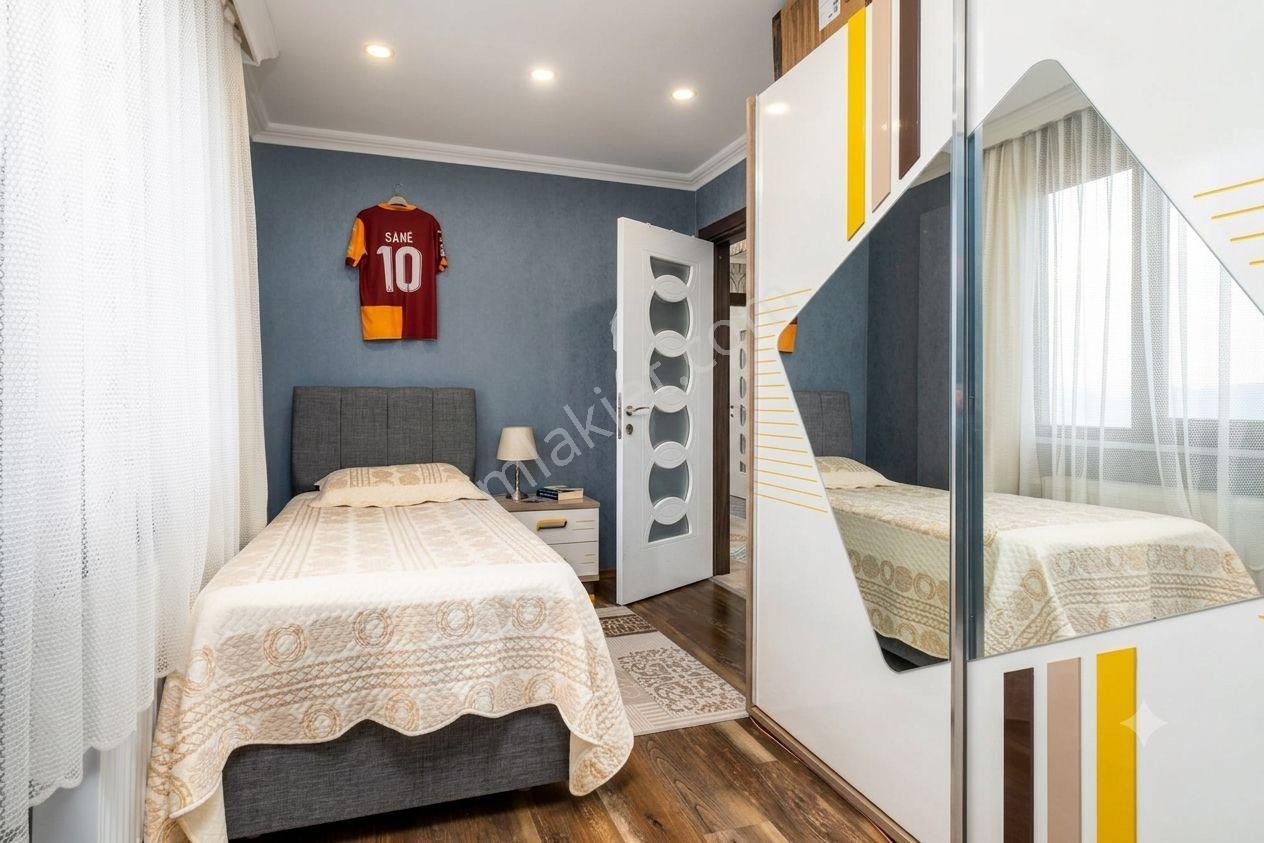 Full Eşyalı 8 Yaşında Bakımlı 200 M2 Dubleks Daire .. - Görsel 8