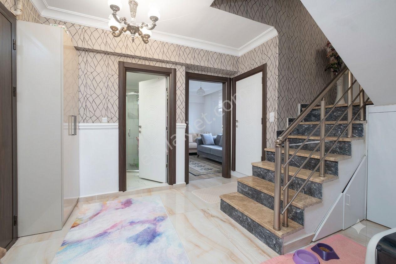 Full Eşyalı 8 Yaşında Bakımlı 200 M2 Dubleks Daire .. - Görsel 11