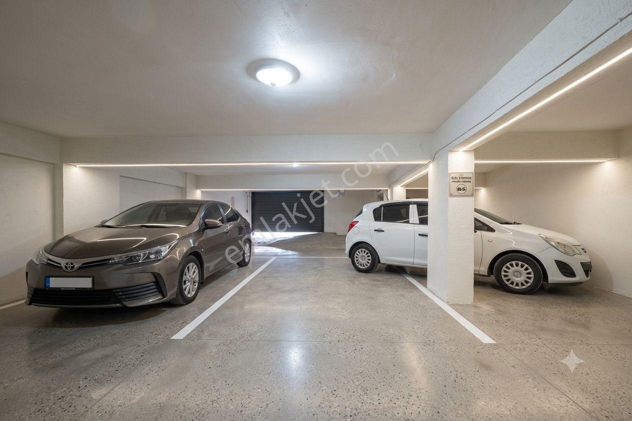 Full Eşyalı 8 Yaşında Bakımlı 200 M2 Dubleks Daire .. - Görsel 16