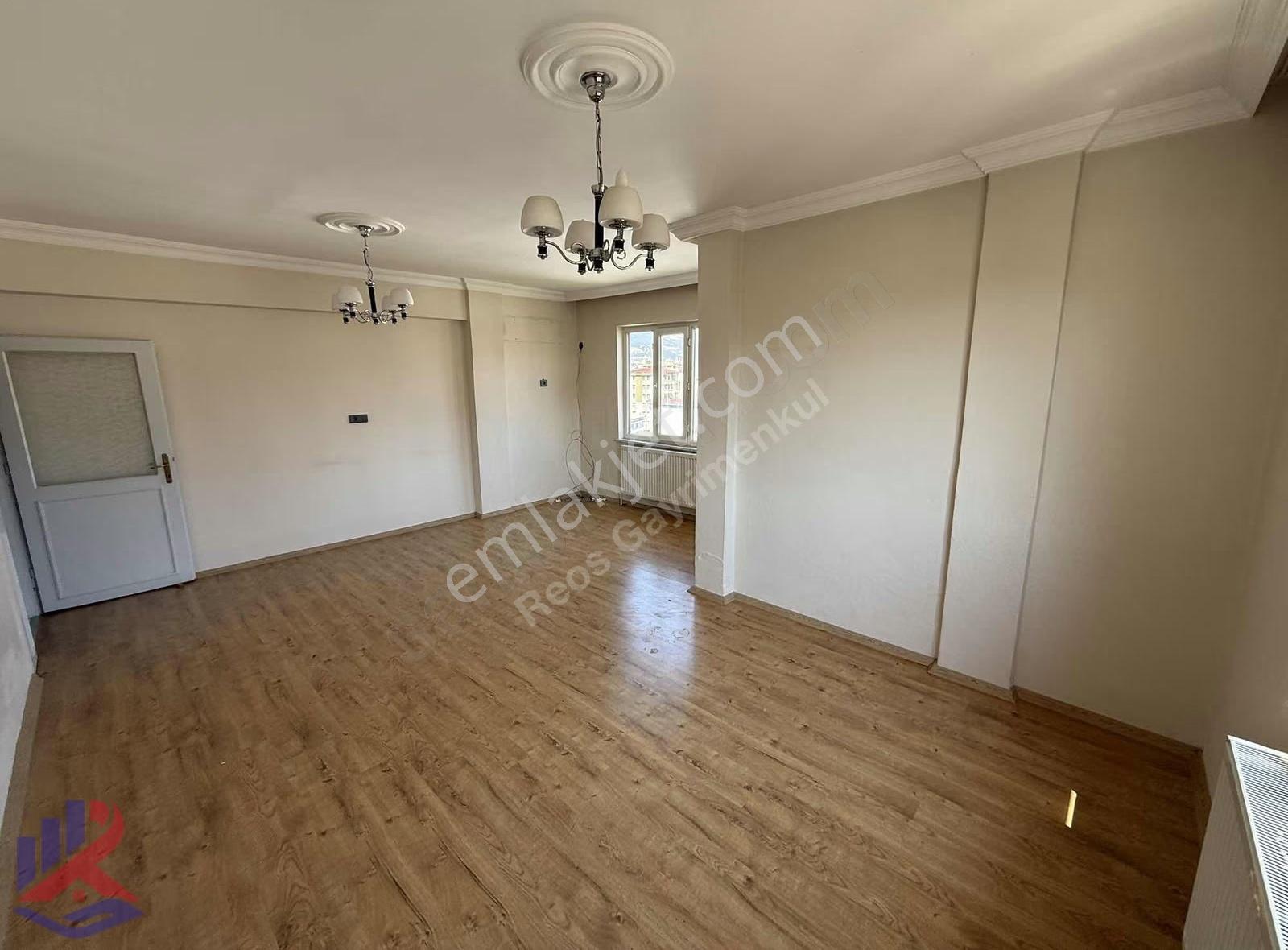Reos Gayrimenkul'den Cadde Kenarı Kiralık Daire - Görsel 19