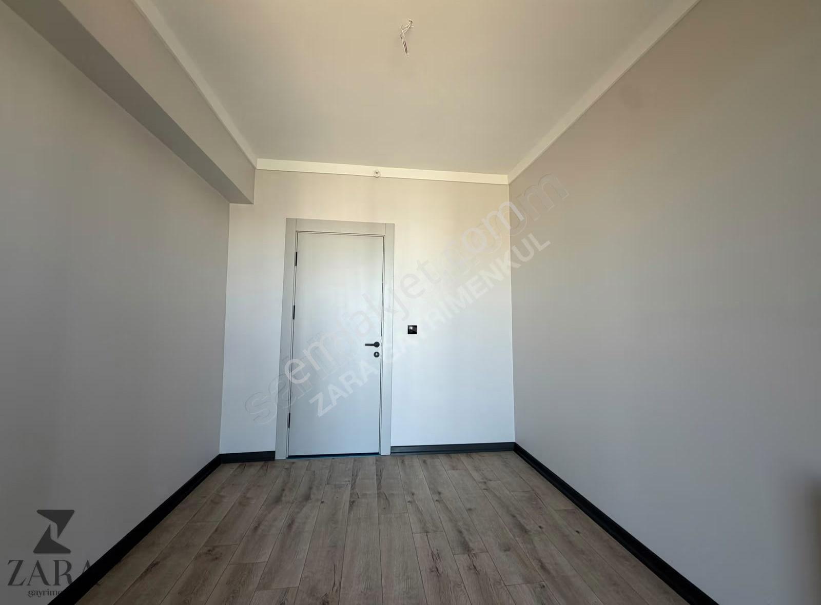 Zara | İlker Mh. Crystal Tower Sitesinde Manzaralı Ara Kat 2+1 - Görsel 29