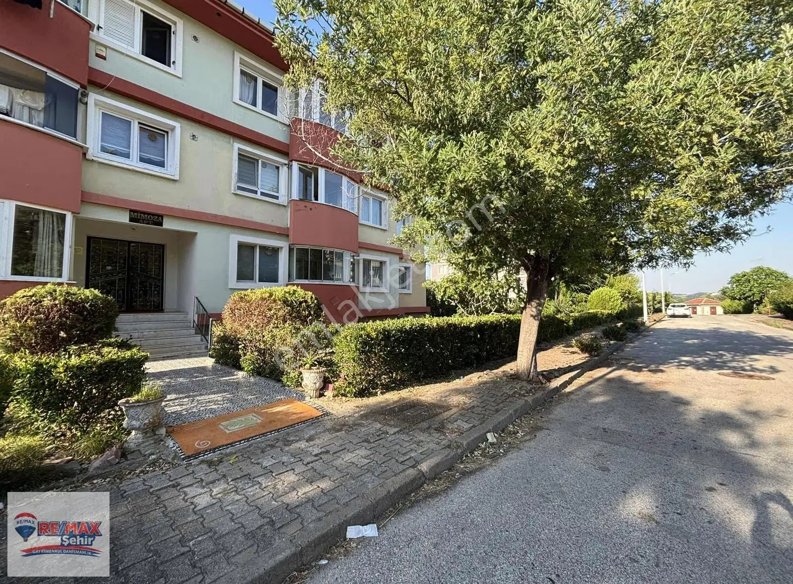 Remax Şehir Çalıca Kalıcı Konutlarında Yüksek Giriş Satılık 2+1 - Görsel 3