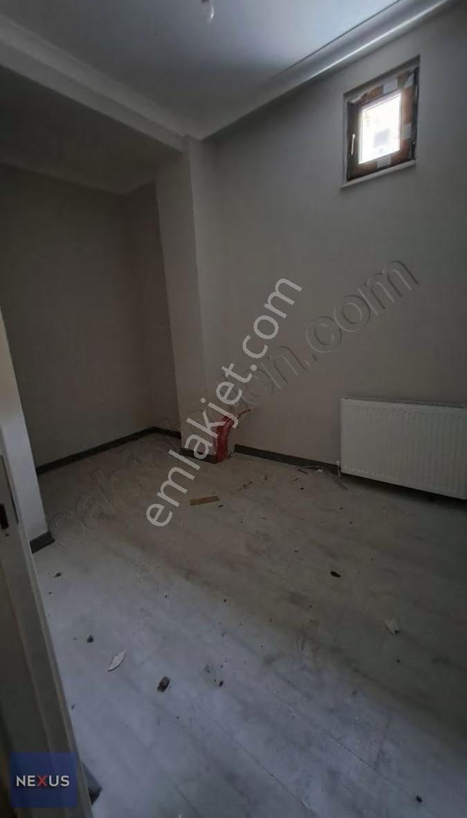 Sultanbeyli Fatih Mh. Merkeze Yakın 3+1 Kiralık Tersdubleks Dair - Görsel 3