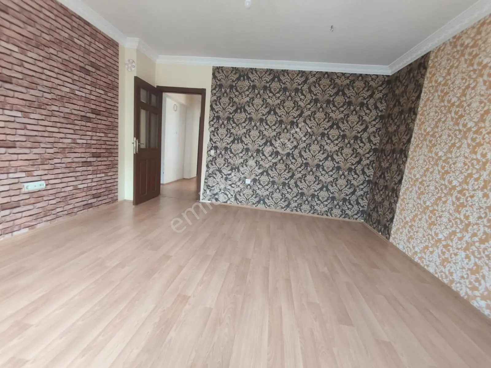 Yılmaz Gayrımenkulden Cadde Üzeri Kıralık 2+1 Yapılı Cadde Üzeri - Görsel 28