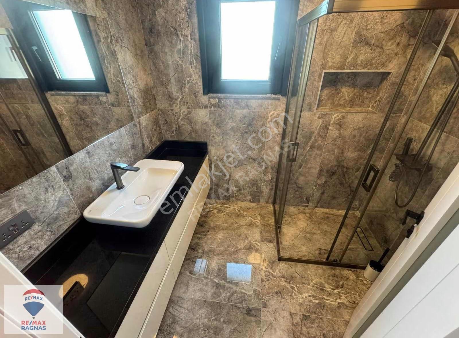 Remax Ragnas'tan Tek Yetkili Modern Revize Edilmiş Villa - Görsel 6