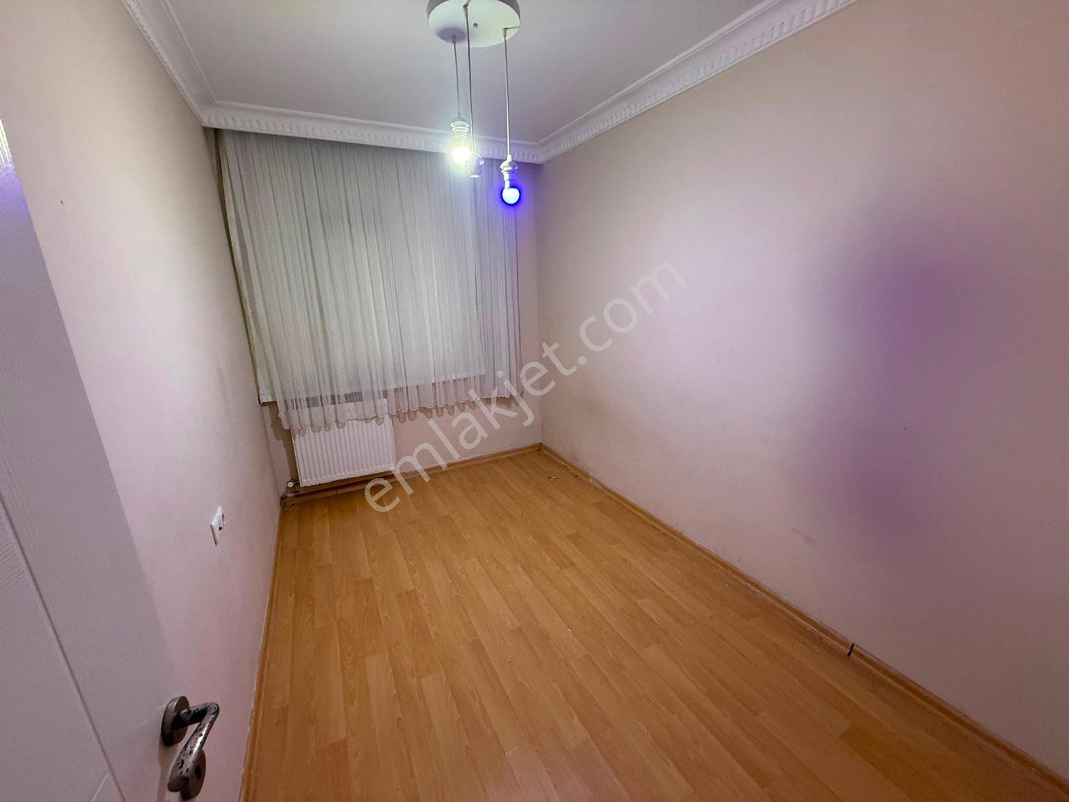 Sultangazi Cebeci Mah Kiralık Yüksek Giriş - Görsel 3