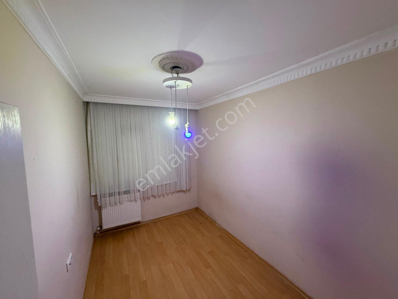 Sultangazi Cebeci Mah Kiralık Yüksek Giriş - Görsel 4