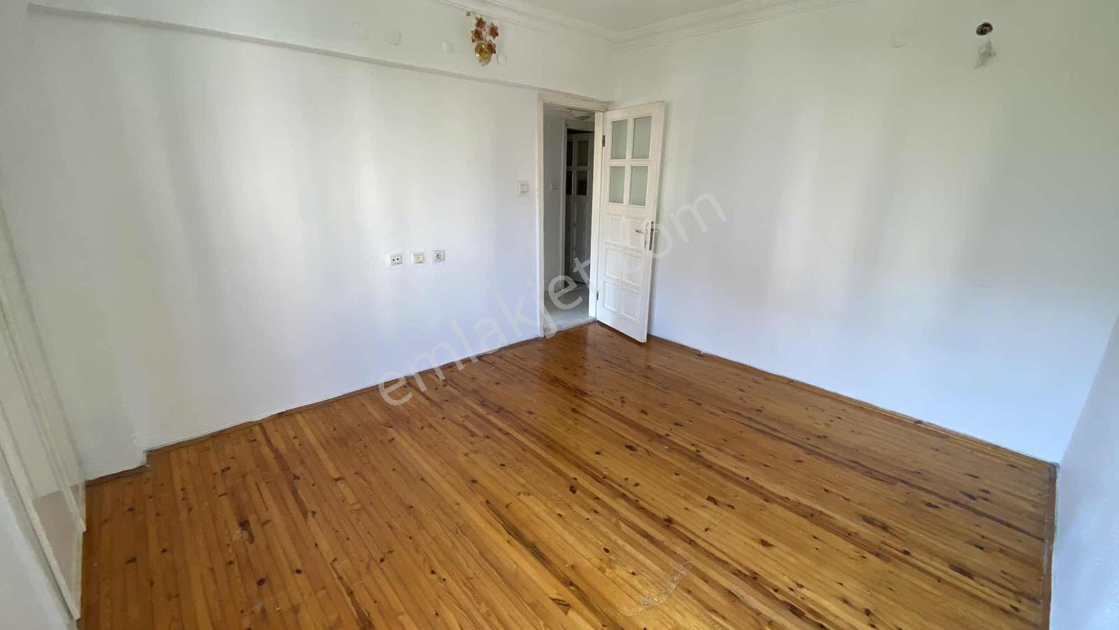 Yenişehir Teraspark Yakını Site İçi Kiralık Arakat Daire - Görsel 3