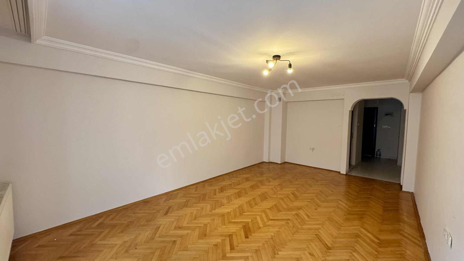 Göztepe Küçükyalı'da 3 + 1 Doğalgazlı Kiralık Daire - Görsel 16
