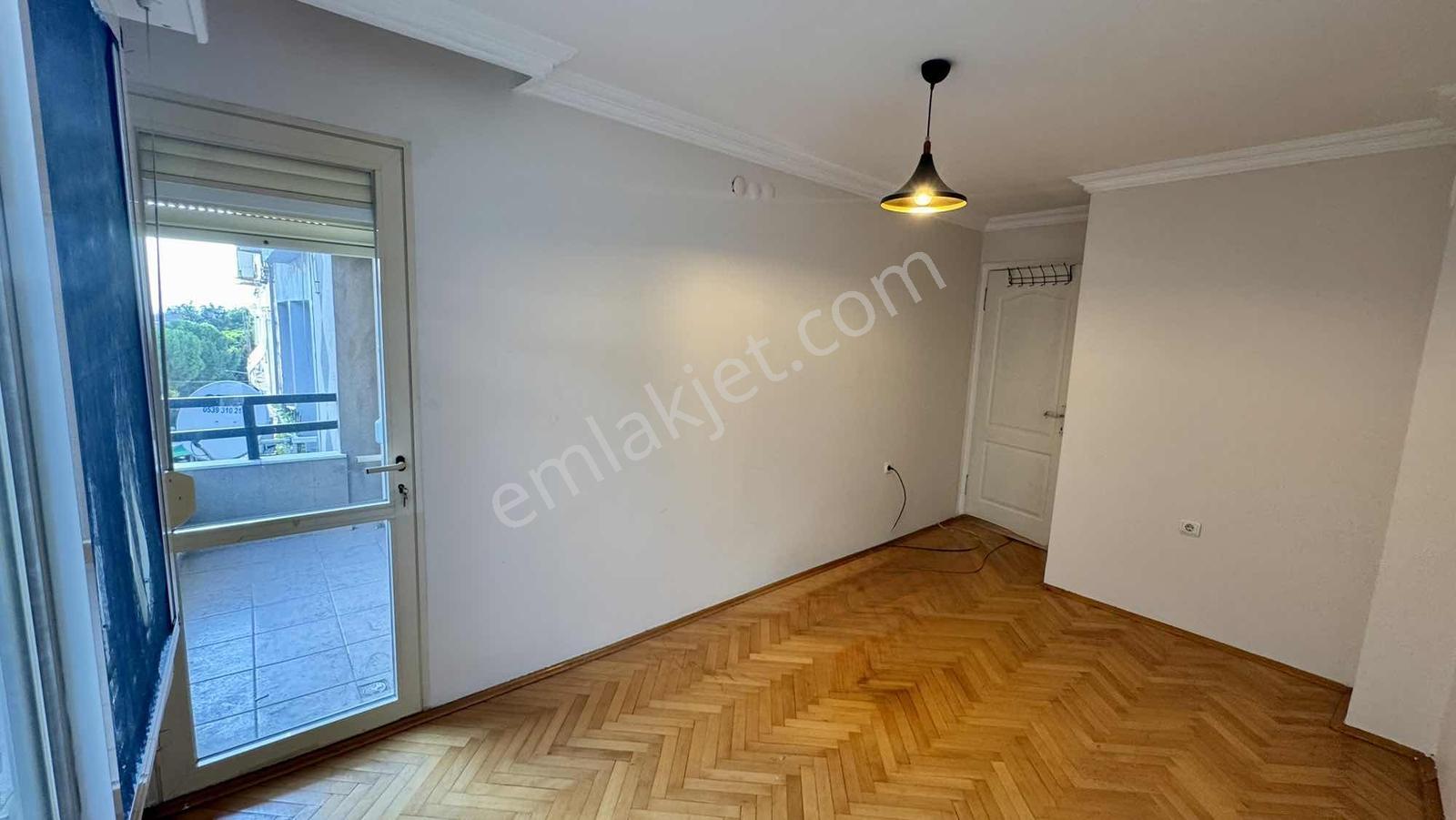 Göztepe Küçükyalı'da 3 + 1 Doğalgazlı Kiralık Daire - Görsel 19