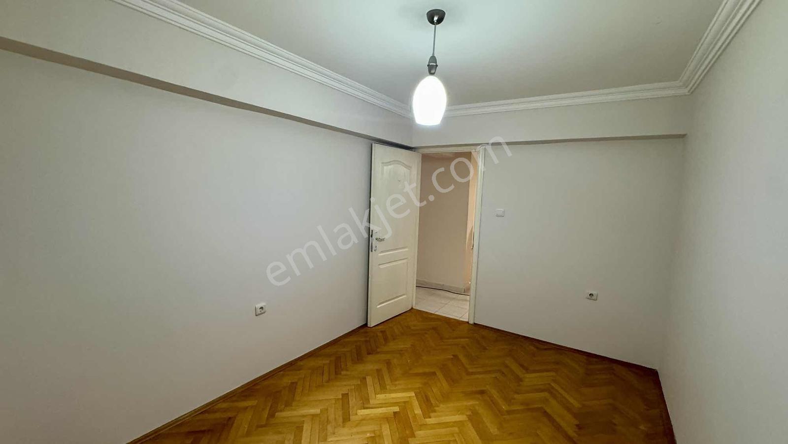 Göztepe Küçükyalı'da 3 + 1 Doğalgazlı Kiralık Daire - Görsel 28