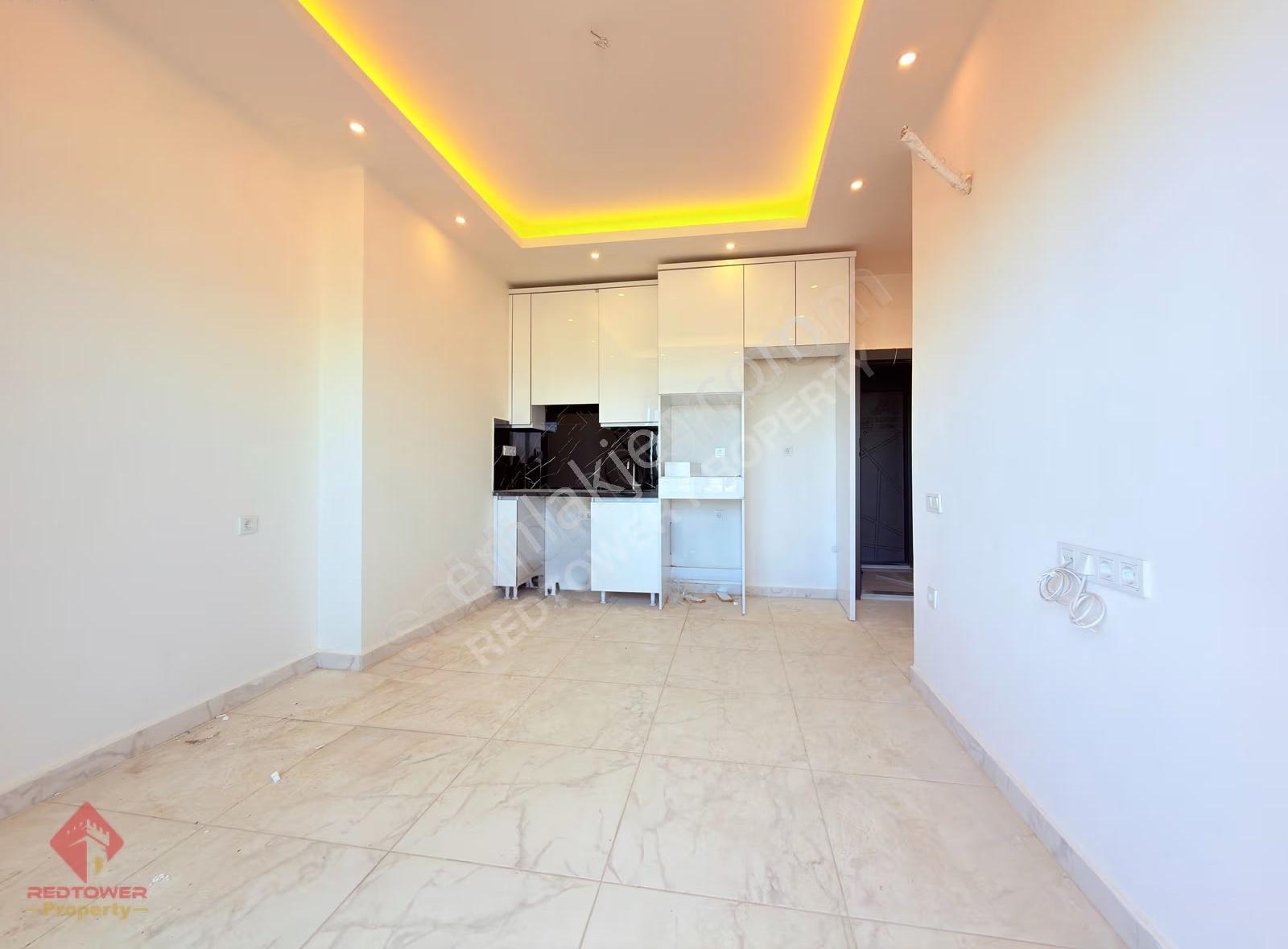 Avsallarda Konforlu Yaşam Sunan Aktiviteli Sitede 1+1 Daire - Görsel 13