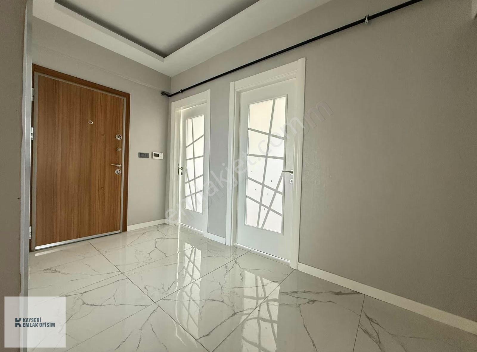 19 Mayıs Mah.3+1 Odalı Geniş Ferah Kiralık Daire - Görsel 11