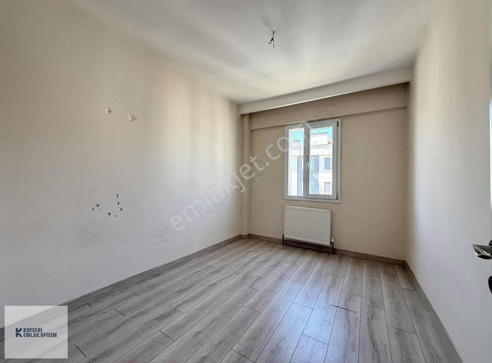 19 Mayıs Mah.3+1 Odalı Geniş Ferah Kiralık Daire - Görsel 12