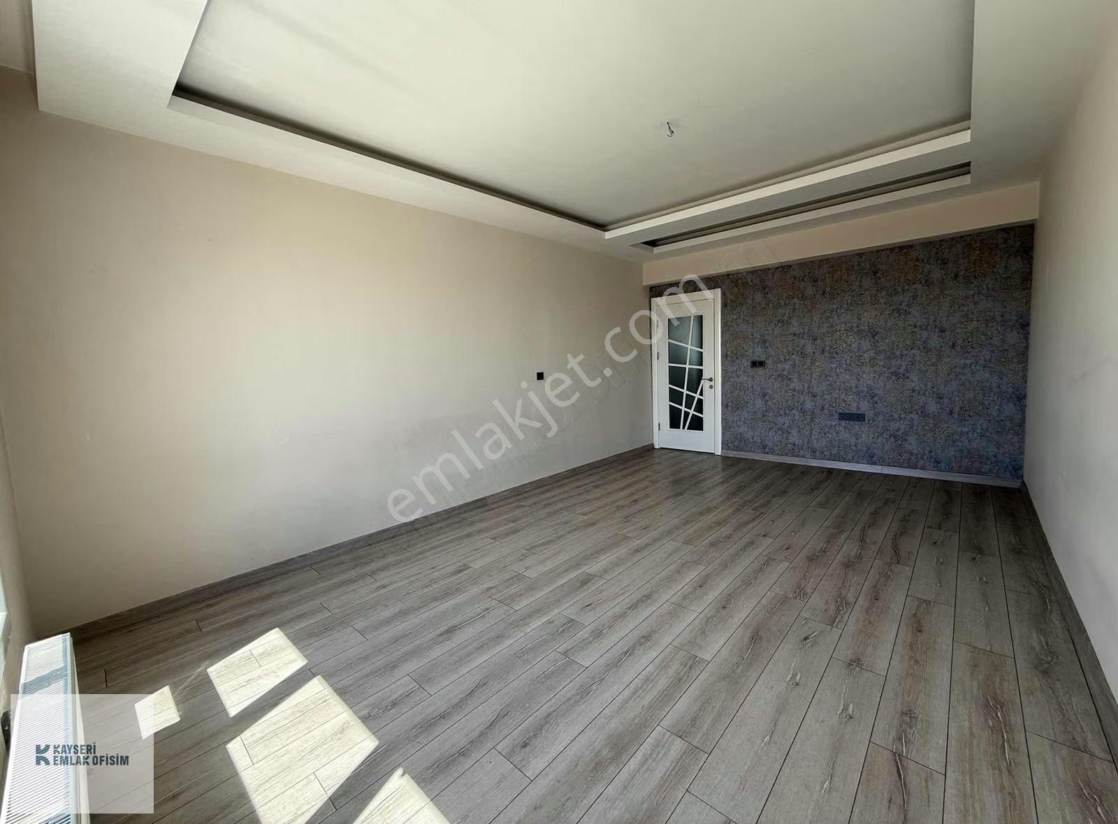 19 Mayıs Mah.3+1 Odalı Geniş Ferah Kiralık Daire - Görsel 5