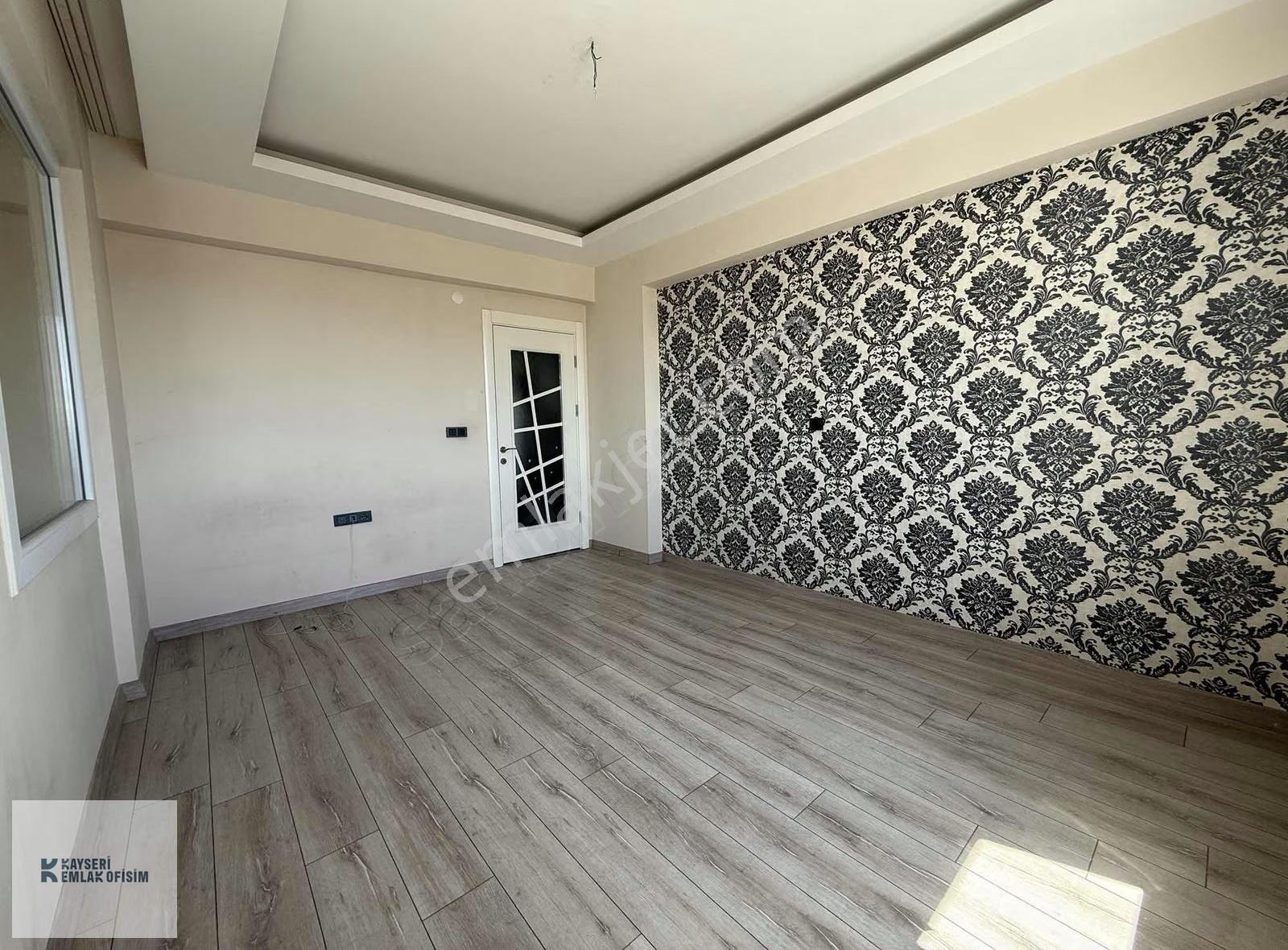 19 Mayıs Mah.3+1 Odalı Geniş Ferah Kiralık Daire - Görsel 16
