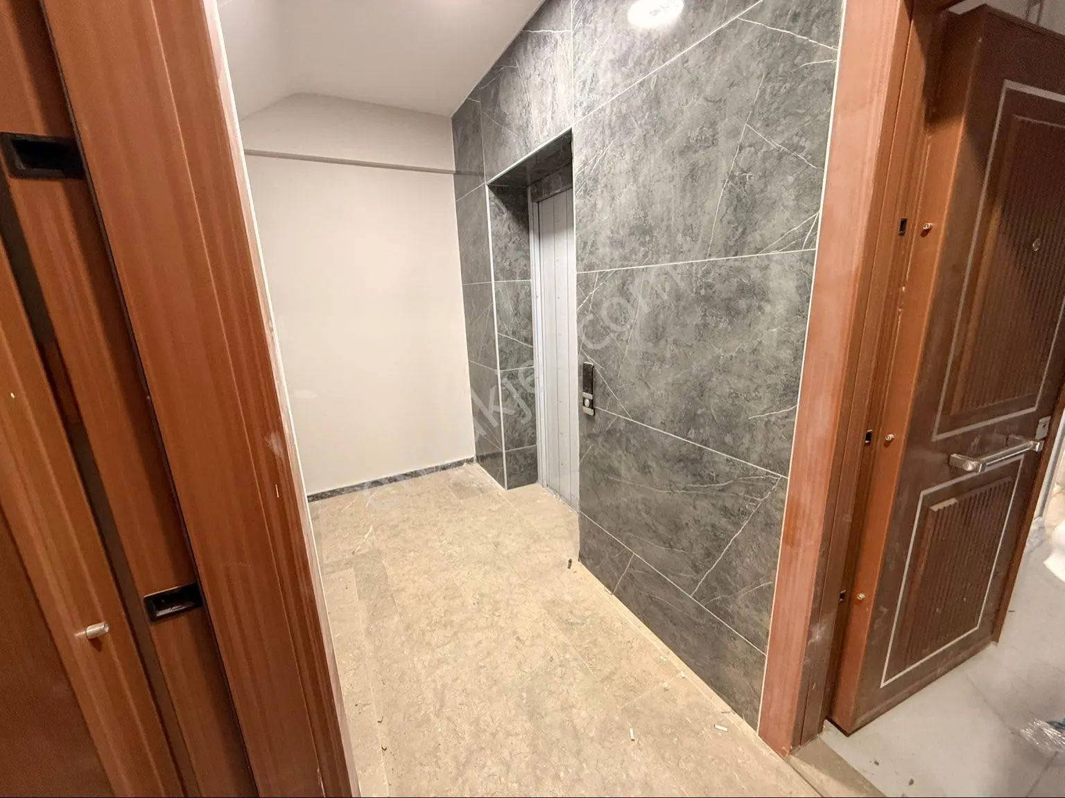 Harmantepe Ana Cadde Üstünde Sıfır Binada Satılık 2+1 Daire - Görsel 3