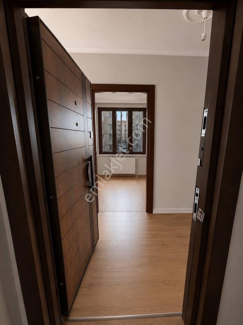 Aile Binasında Ev Sahibinden Kiralık 2+1 Daire - Görsel 8