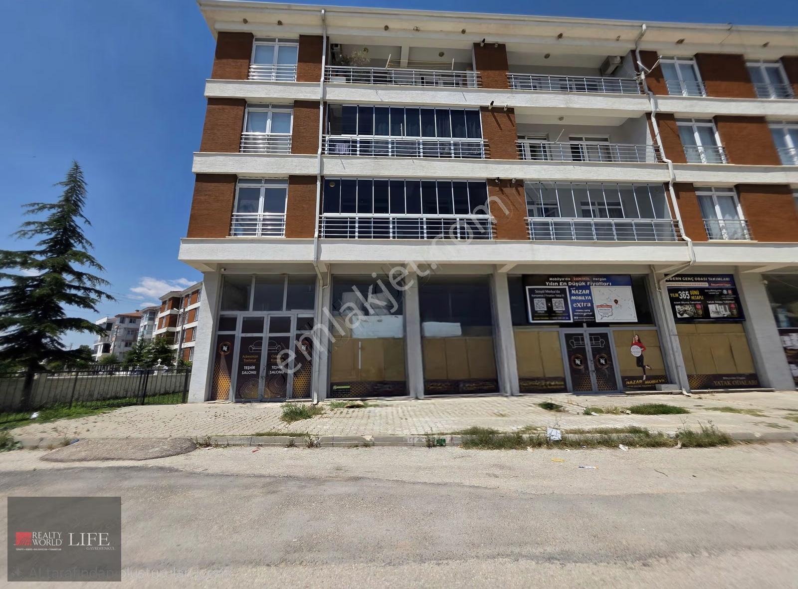 Rw Lıfe // Emek Mahallesi Balsu Bulvarı Yakını Satılık İşyeri - Görsel 7