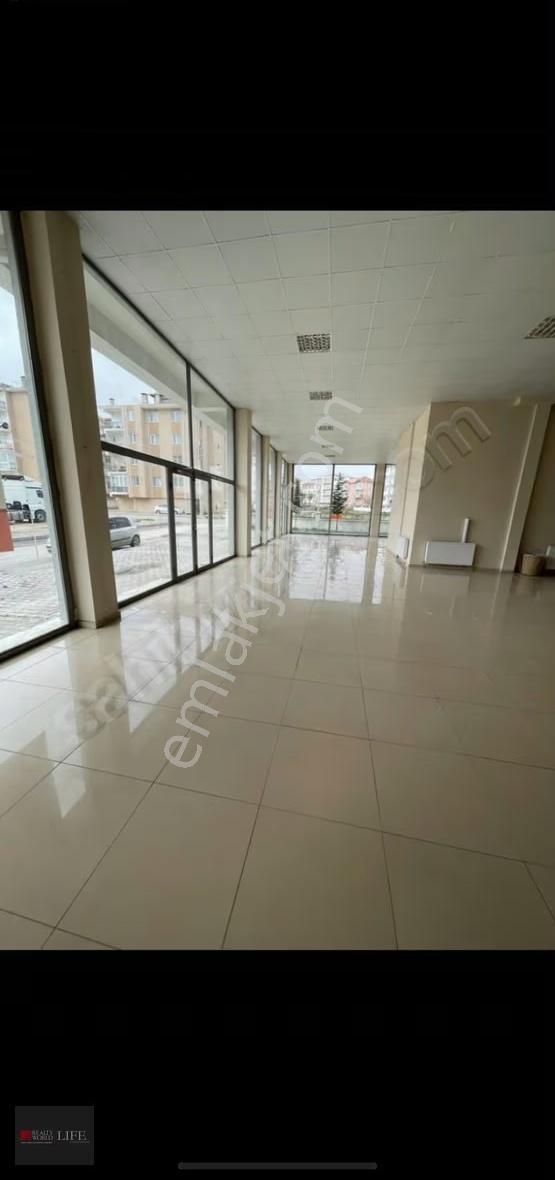 Rw Lıfe // Emek Mahallesi Balsu Bulvarı Yakını Satılık İşyeri - Görsel 3