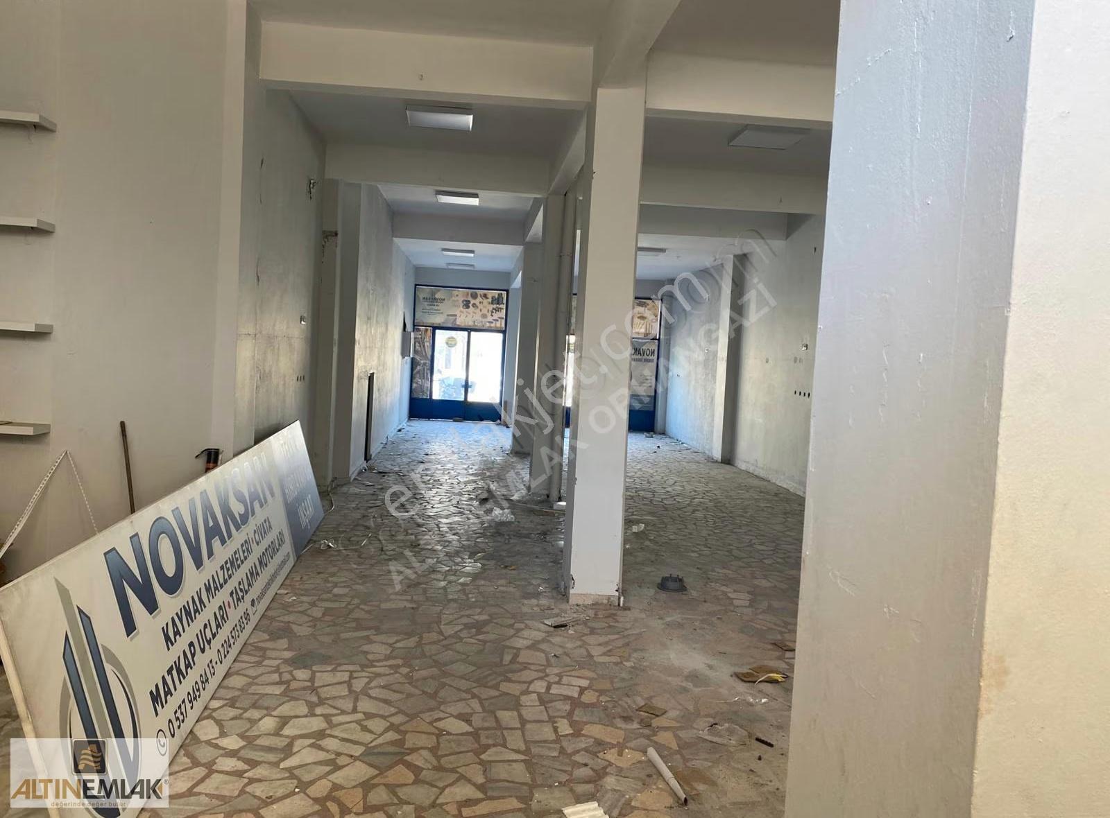 Altın Emlak`tan Anayola Cepheli Satılık Dükkan - Görsel 8