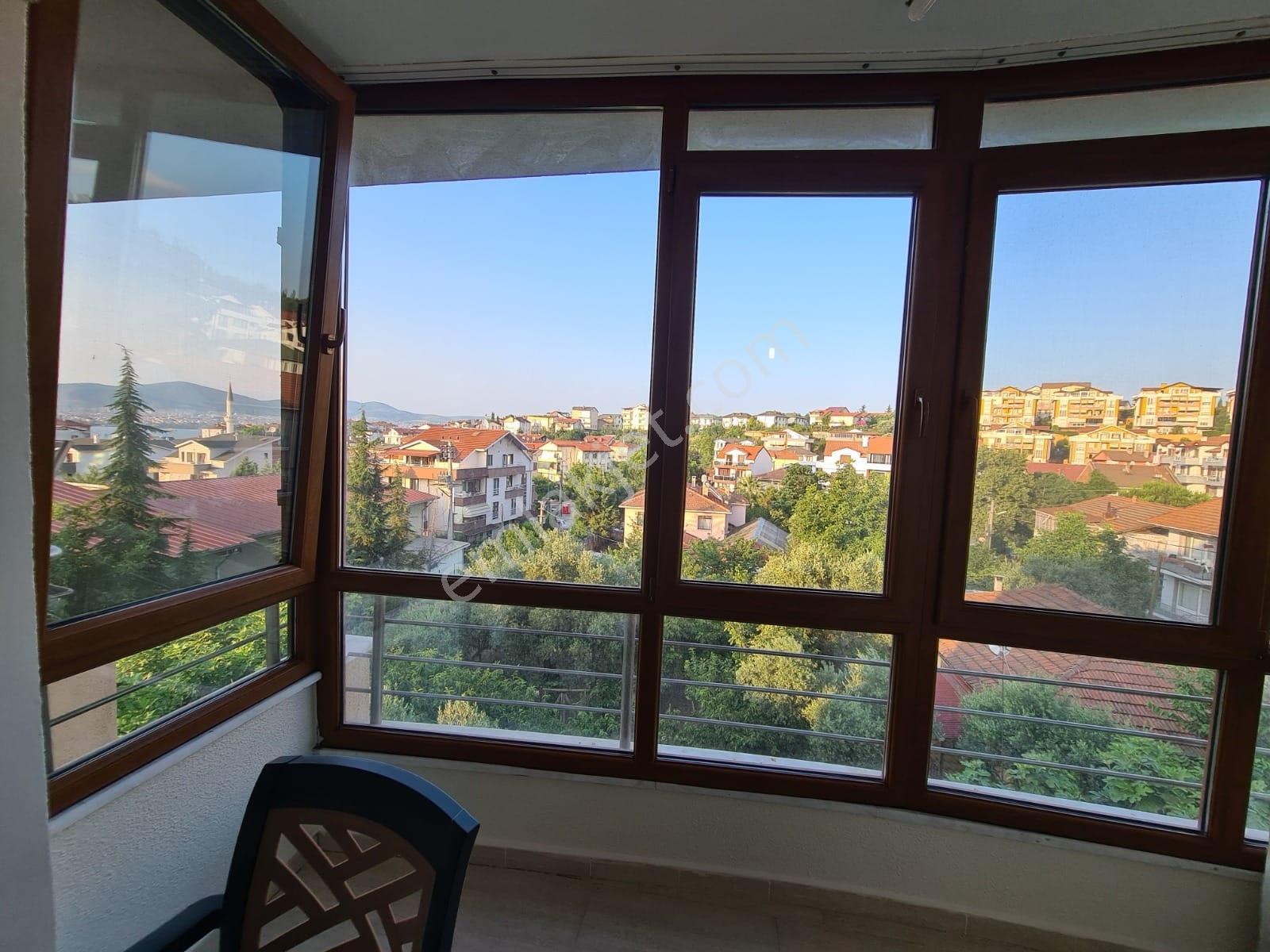 Kiralık 4+1 Gölcük Değirmendere Cumhuriyet Mah Daire - Görsel 5
