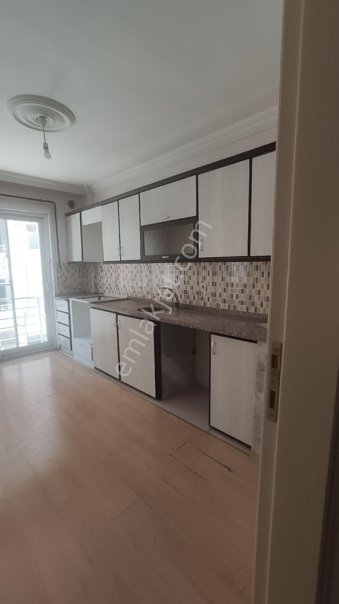 Pınarbaşı Mahallesi'nde Kiralık 3+1 Doğalgazlı Asansörlü Kiralık Daire - Görsel 3