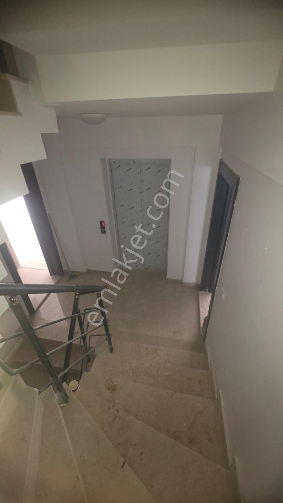 Sahibinden Acil 2+1 Ebeveyn Banyolu Otoparklı Daire - Görsel 11
