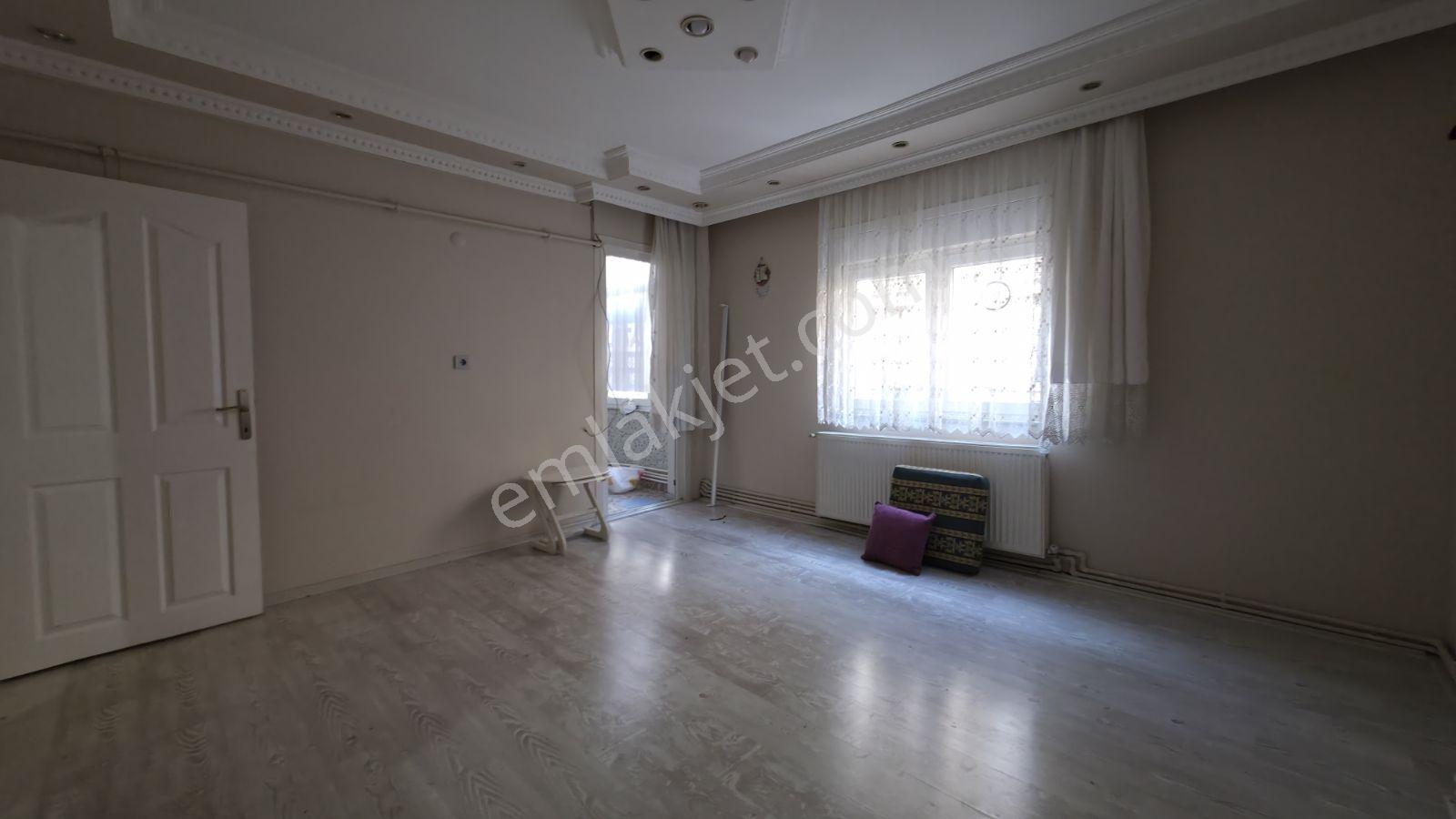 Başarı Hastanesi Karşı Sokağında 2+1, 1. Kat Bakımlı Daire - Görsel 12
