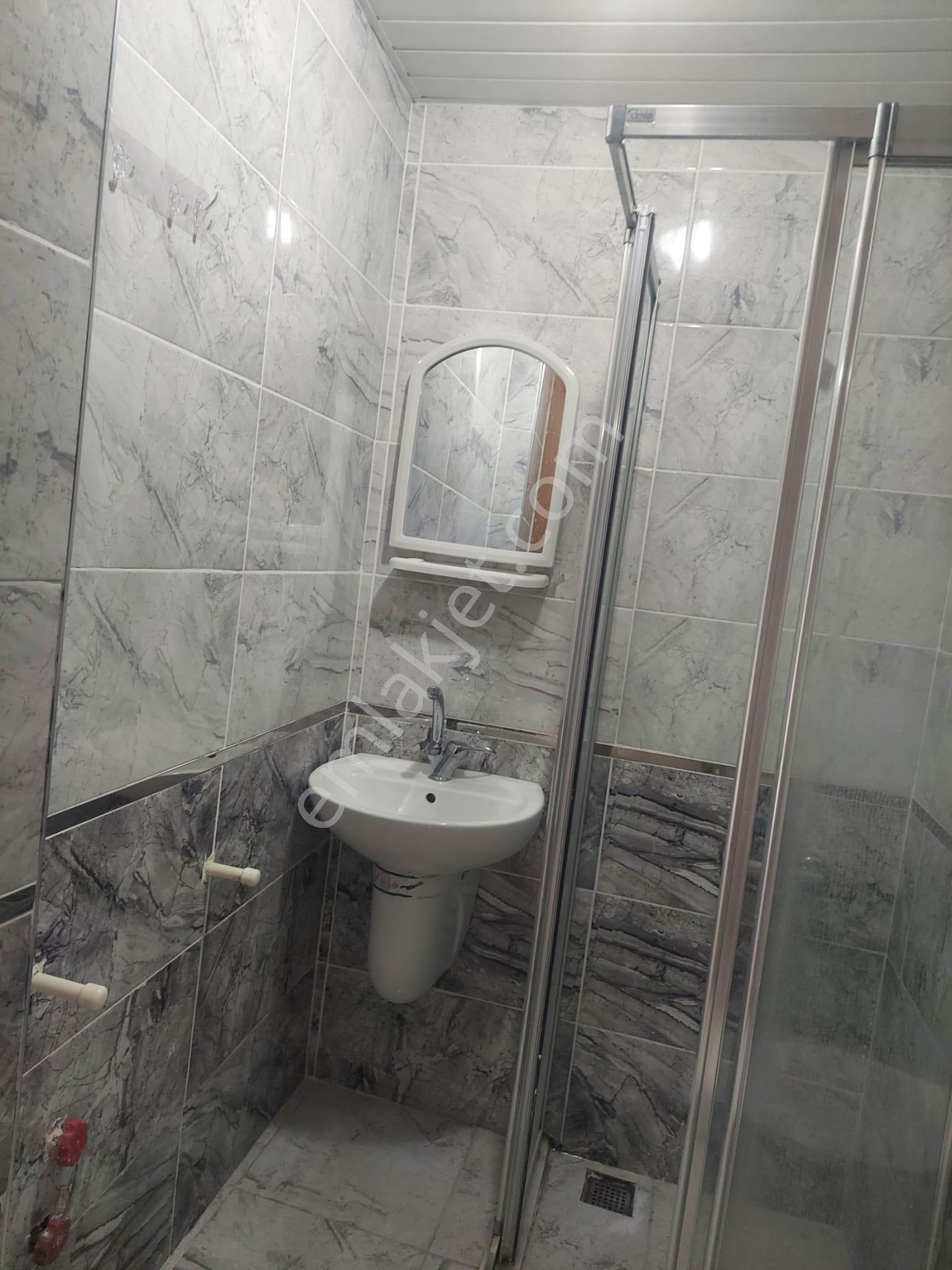 Reşatbey'de Satılık 40m2 Doğu Cepheli 4katlı Binanın 2.katı Balkonlu 1+1 Daire 2700.000tl Pazarlık. - Görsel 2