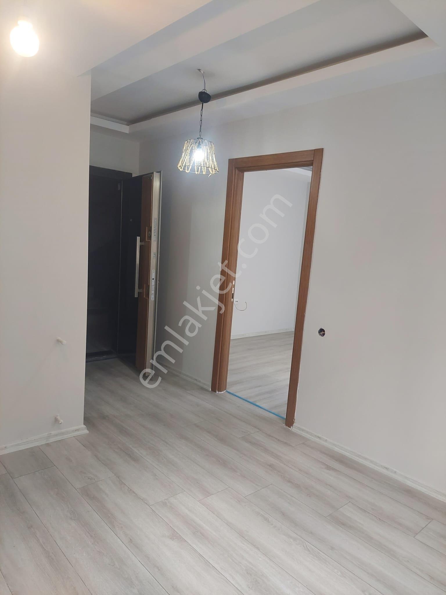 Reşatbey'de Satılık 40m2 Doğu Cepheli 4katlı Binanın 2.katı Balkonlu 1+1 Daire 2700.000tl Pazarlık. - Görsel 7